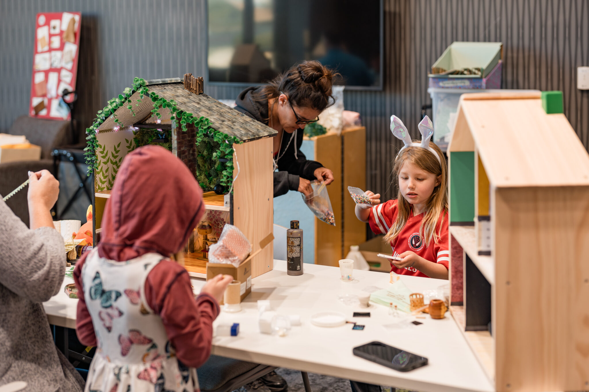 Dollhouse Developers: Families work together to craft custom-made dollhouses